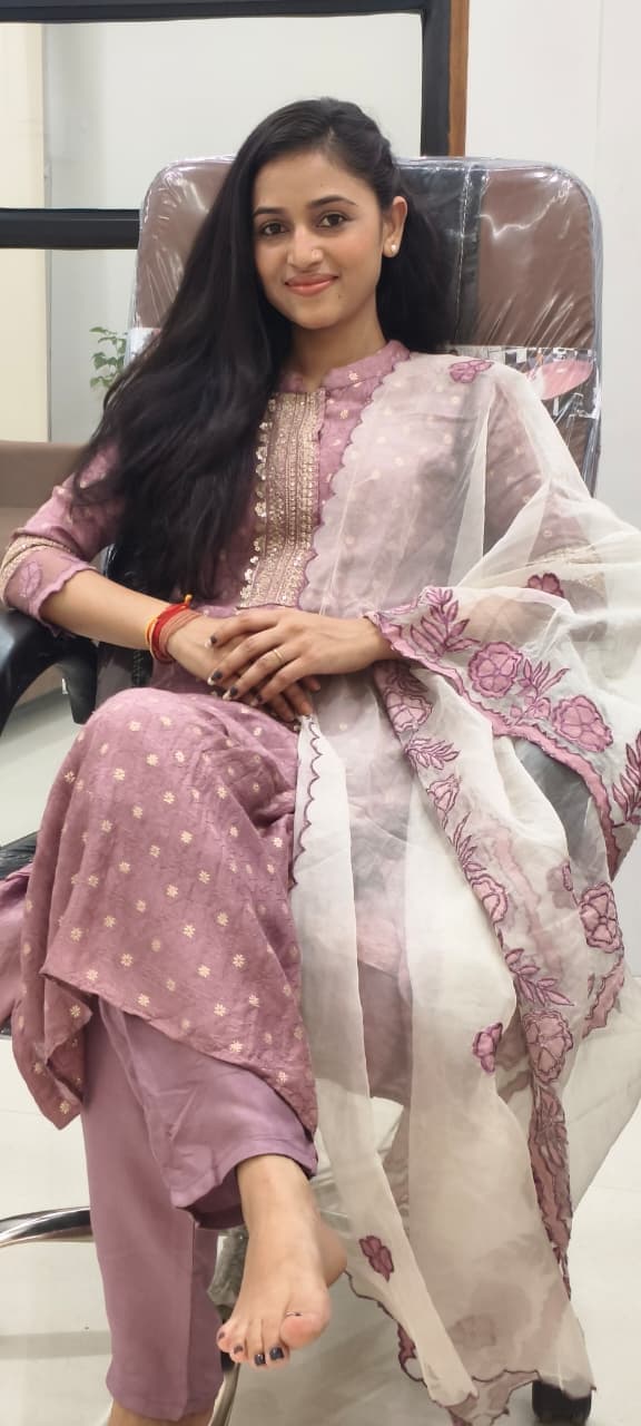 Pari Solanki